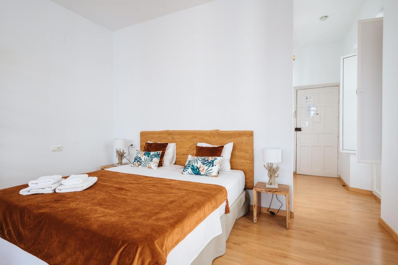 Hostly Rivero 2A Center Loft-Fibre-Communal Terrace-Parking Optional-Cless Seville Exterior photo