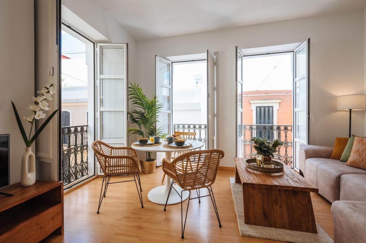 Hostly Rivero 2A Center Loft-Fibre-Communal Terrace-Parking Optional-Cless Seville Exterior photo
