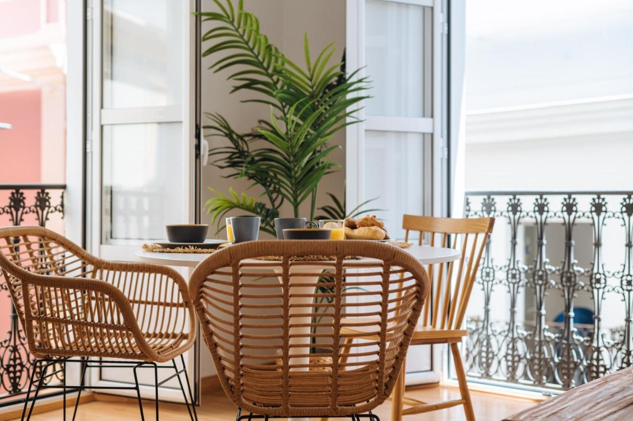 Hostly Rivero 2A Center Loft-Fibre-Communal Terrace-Parking Optional-Cless Seville Exterior photo